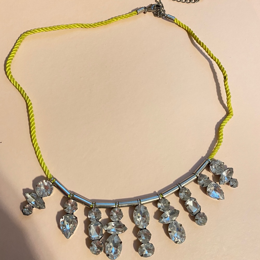 Statement Necklaces Bundle 6 Pieces - image 5